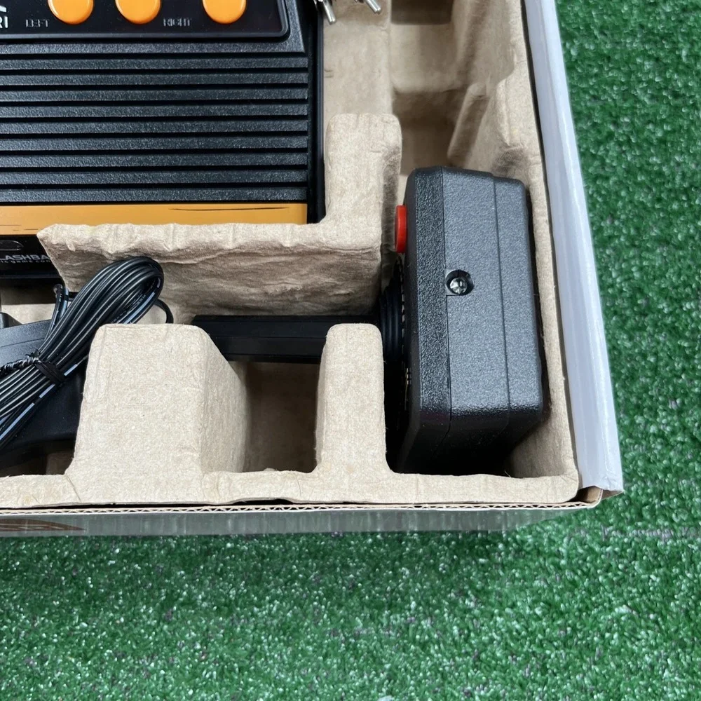 Atari Flashback 4 Classic Game Console Special Edition 76 Games In Box No Poster